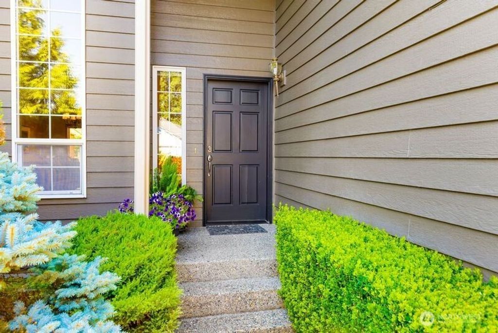 Photo of 17426 53rd Place W, Lynnwood, WA 98037 (MLS # 2437504)