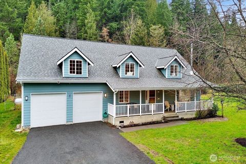 Photo of 5242 Scarlett Way, Deming, WA 98244 (MLS # 2487748)