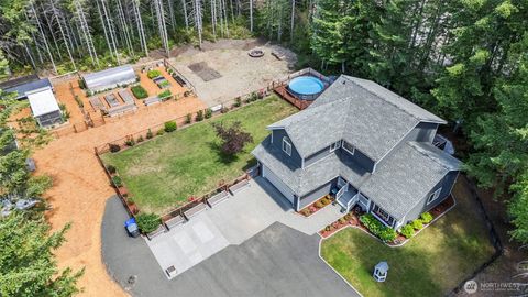 Photo of 111 E Covey Run, Union, WA 98592 (MLS # 2400881) Photo of 111 E Covey Run, Union, WA 98592 (MLS # 2400881)