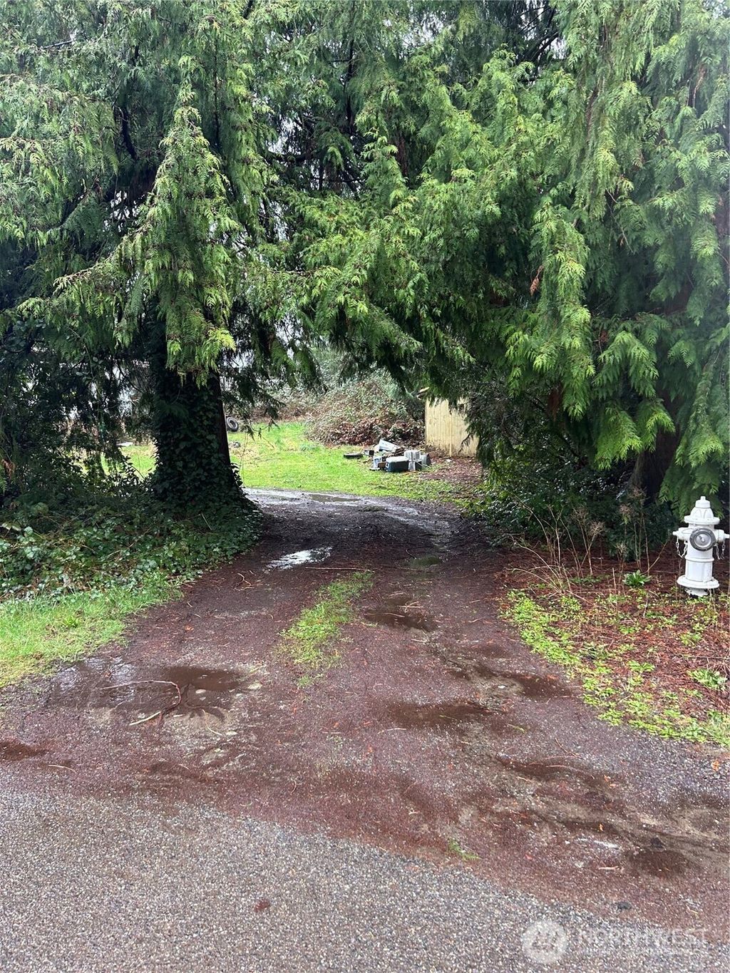 Photo of 9508 204th Ave E Ave, Bonney Lake, WA 98391 (MLS # 2494909)