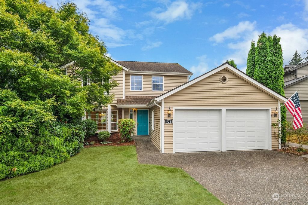 Photo of 726 151st Place SW, Lynnwood, WA 98087 (MLS # 2157233)