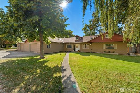 Photo of 54068 Walla Walla River Road, Milton-Freewater, OR 97862 (MLS # 2441244)