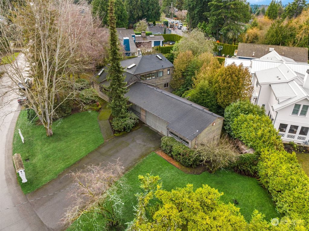 Photo of 4635 95th Avenue NE, Bellevue, WA 98004 (MLS # 2170778)