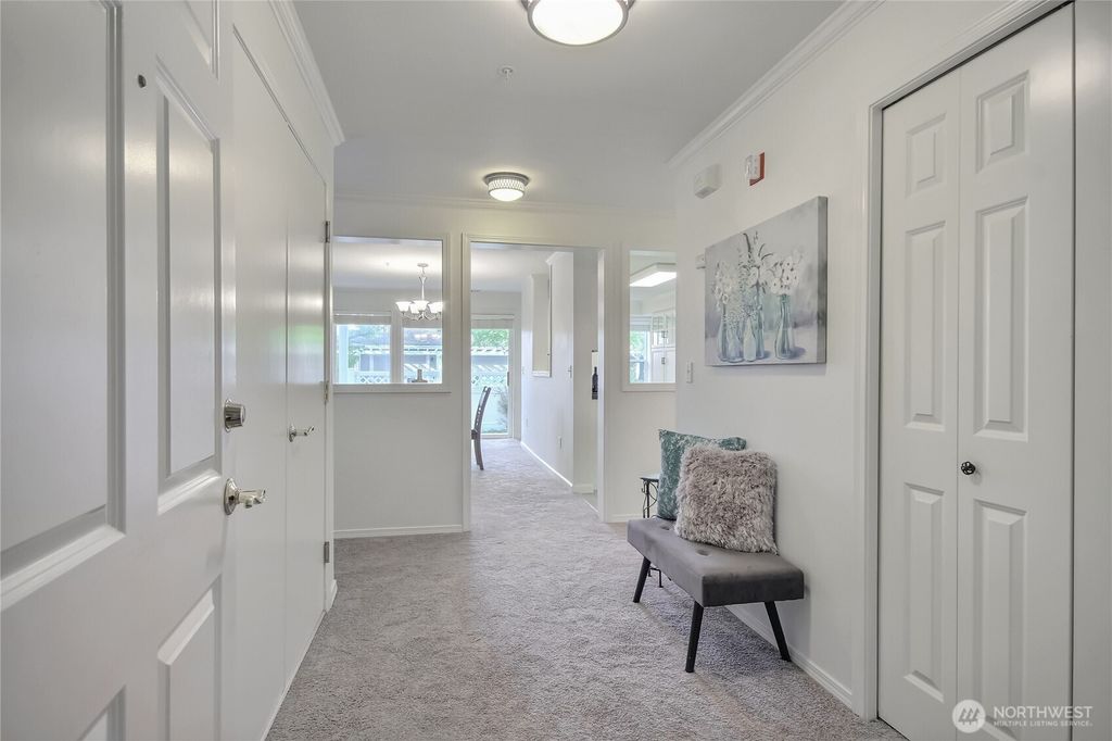 Photo of 22535 SE Highland Circle #106, Issaquah, WA 98029 (MLS # 2393088)