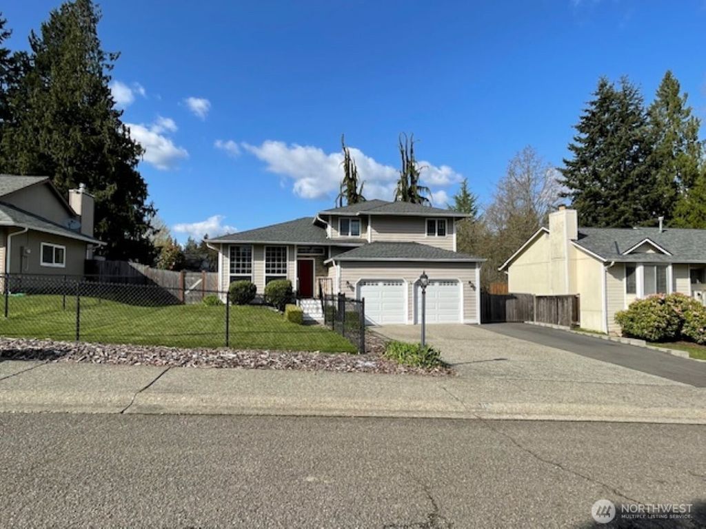 Photo of 16724 SE 251st Place, Covington, WA 98042 (MLS # 2353141)