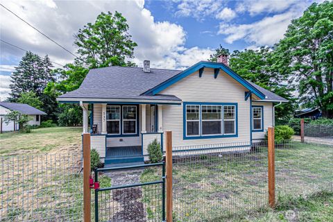 Photo of 537 Mcnaught Road S, Roy, WA 98580 (MLS # 2461370)