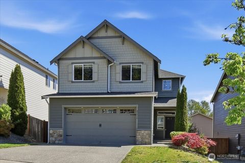 Photo of 25916 168th Place SE, Covington, WA 98042 (MLS # 2489352)
