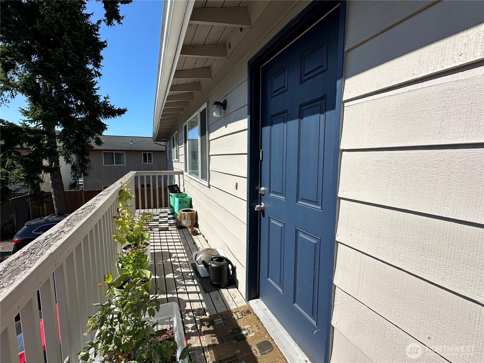 1262 Cedar Avenue 1-4