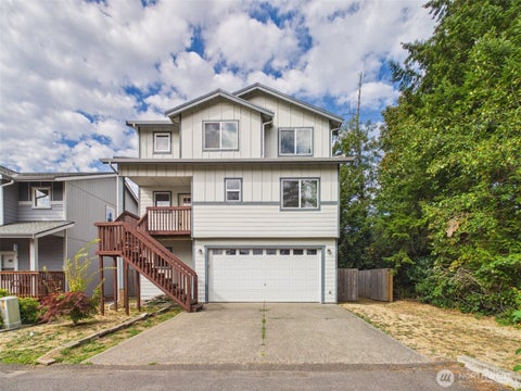 Photo of 2271 SE Upchurch Way, Port Orchard, WA 98366 (MLS # 2576952)