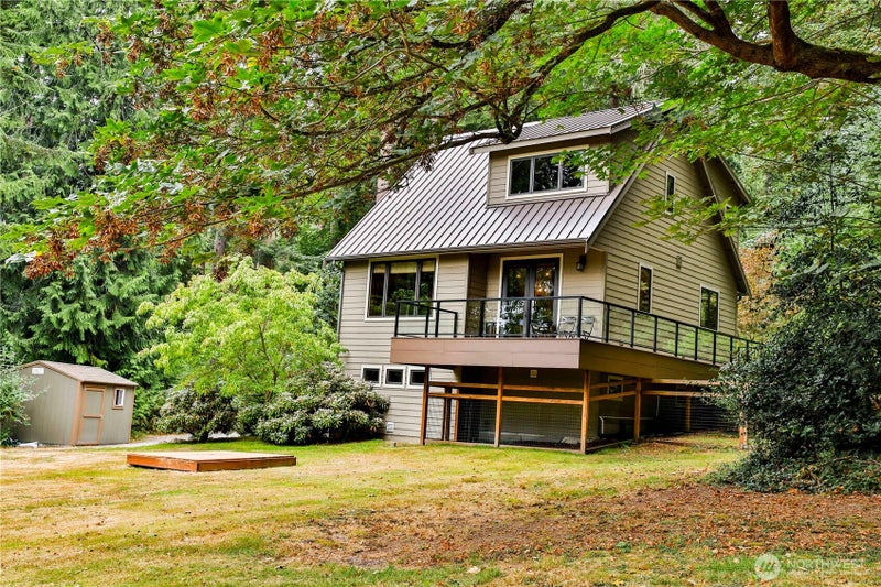 8039 Cultus Bay Road