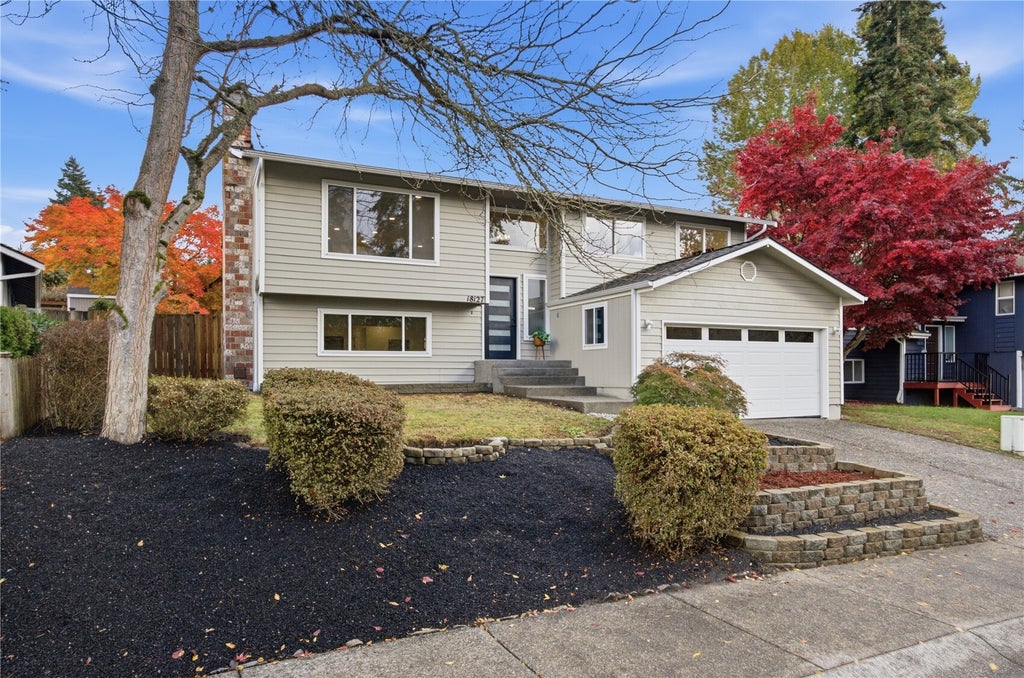 Photo of 18127 22nd Dr DR SE, Bothell, WA 98012 (MLS # 2599447)