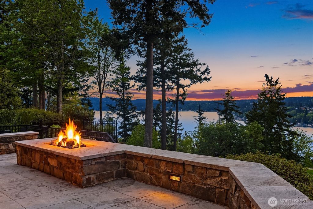 Photo of 2457 204th Terrace NE, Sammamish, WA 98074 (MLS # 2512066)