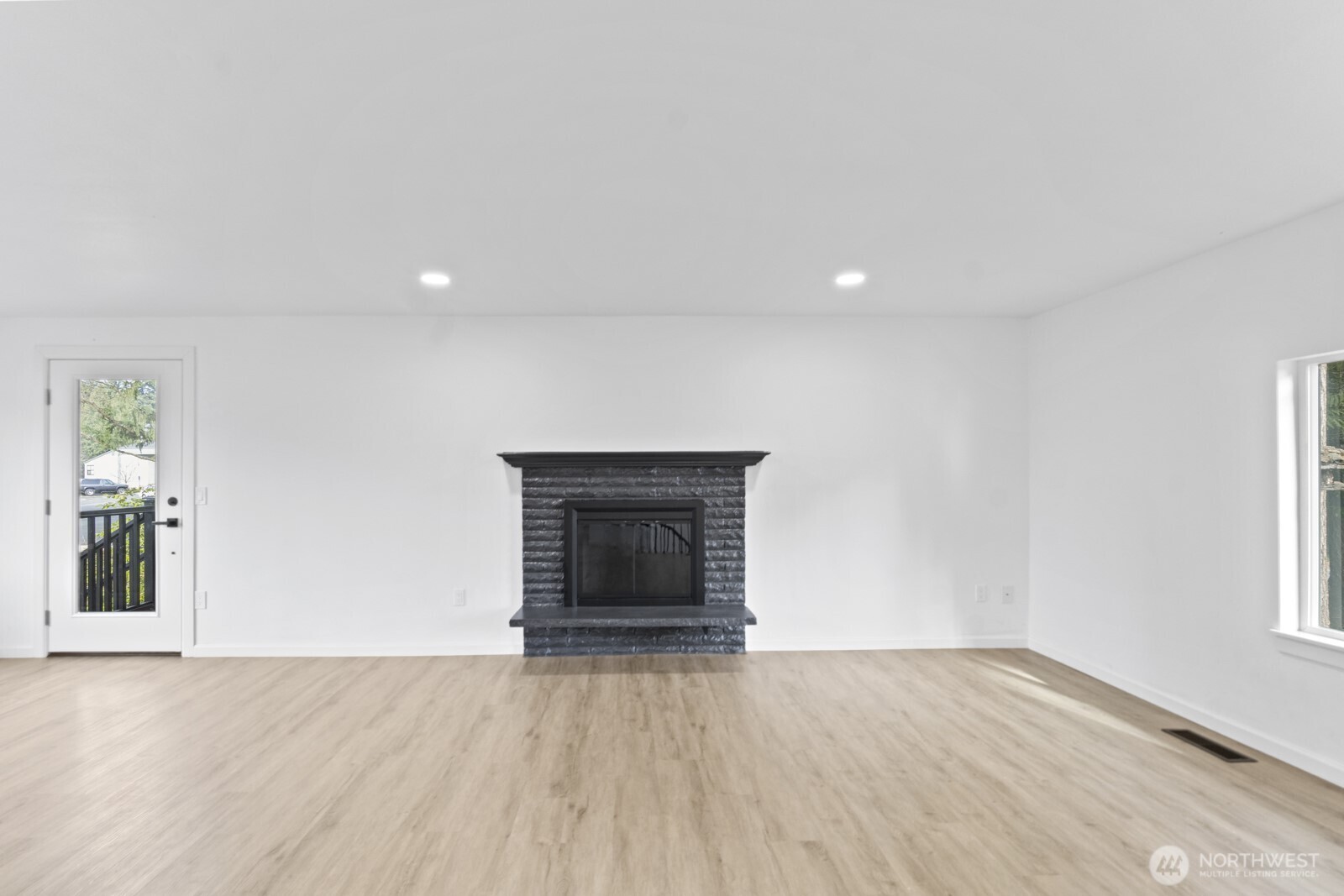 7545 Old Military Rd NE