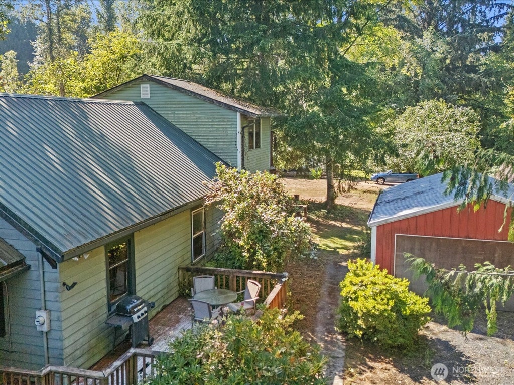 Photo of 20016 Menzel Lake Road, Granite Falls, WA 98252 (MLS # 2578875)