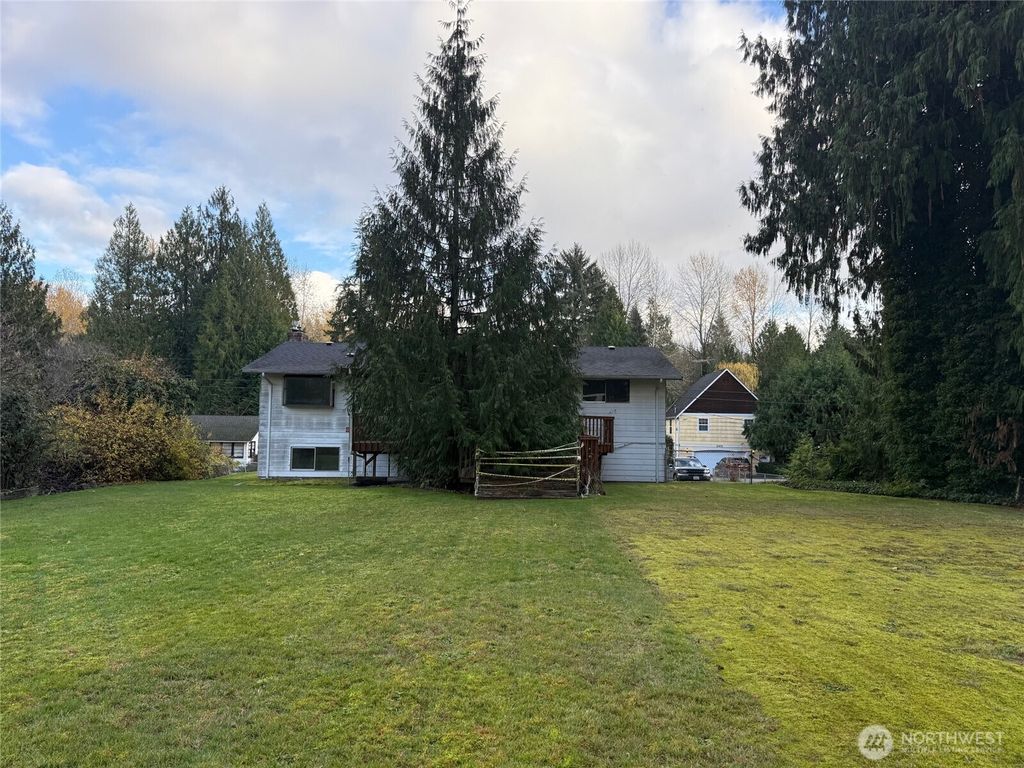 Photo of 2506 101st Avenue NE, Lake Stevens, WA 98258 (MLS # 2456300)