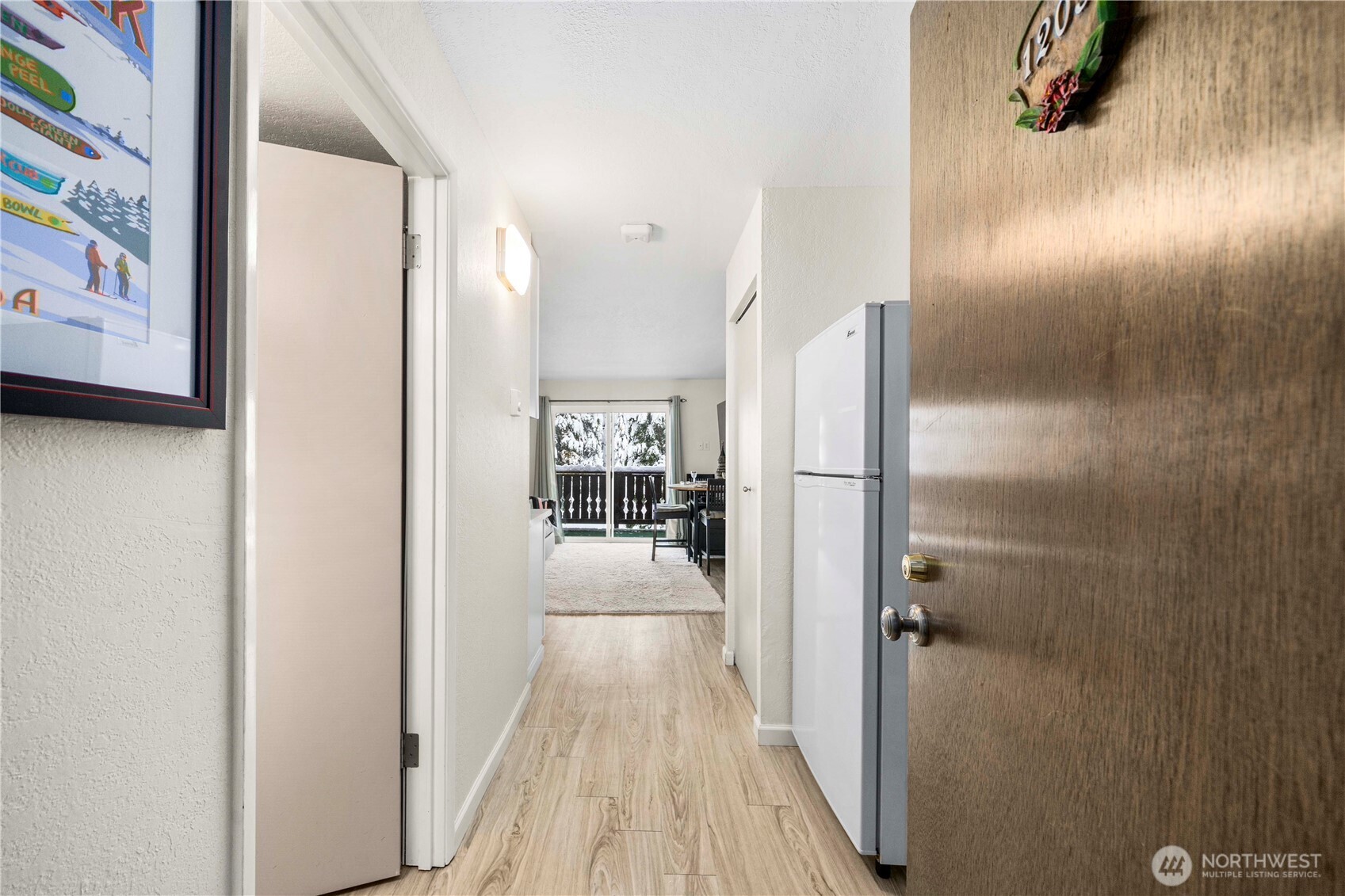 74 Erste Street 1205