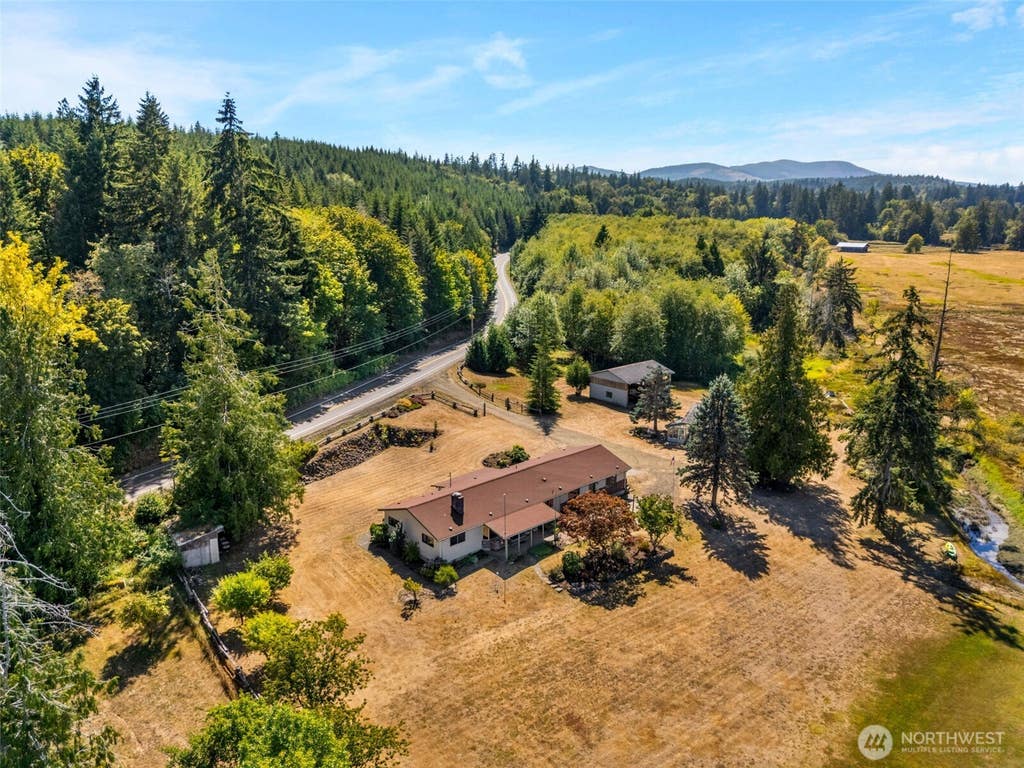 Photo of 611 SE Kamilche Point Road, Shelton, WA 98584 (MLS # 2573185)