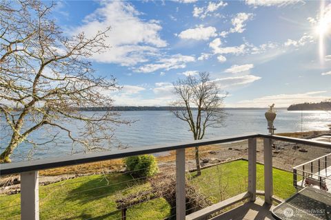 Photo of 1100 E Treasure Island Drive, Allyn, WA 98524 (MLS # 2546560)