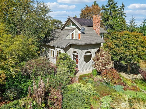 Photo of 2021 Walnut Street, Port Townsend, WA 98368 (MLS # 2570655)
