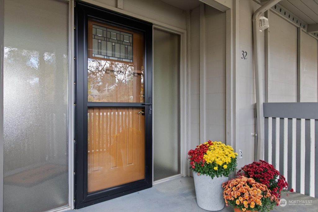 Photo of 7064 35th Avenue NE #32, Seattle, WA 98115 (MLS # 2306292)