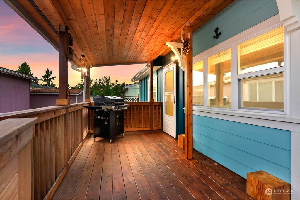 Photo of 31600 126th Avenue SE #E6, Auburn, WA 98002 (MLS # 2149972)