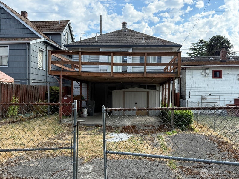 1940 4th Street