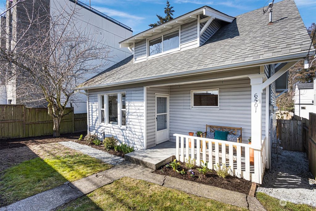 Photo of 6501 Ellis Avenue S, Seattle, WA 98108 (MLS # 2048229)