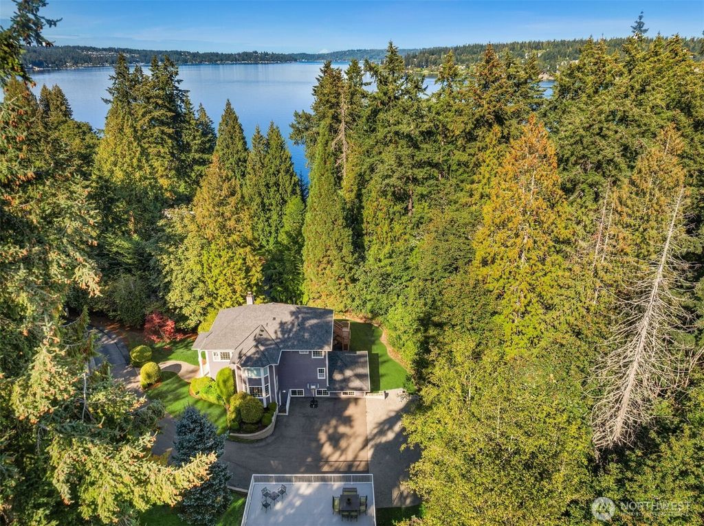 Photo of 4210 182nd Avenue SE, Issaquah, WA 98027 (MLS # 2412993)