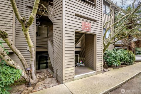 Photo of 110 SW 116th Street #A13, Seattle, WA 98146 (MLS # 2497310)
