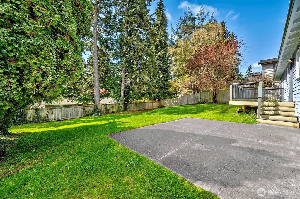 Photo of 5614 170th Place SW, Lynnwood, WA 98037 (MLS # 2509326)