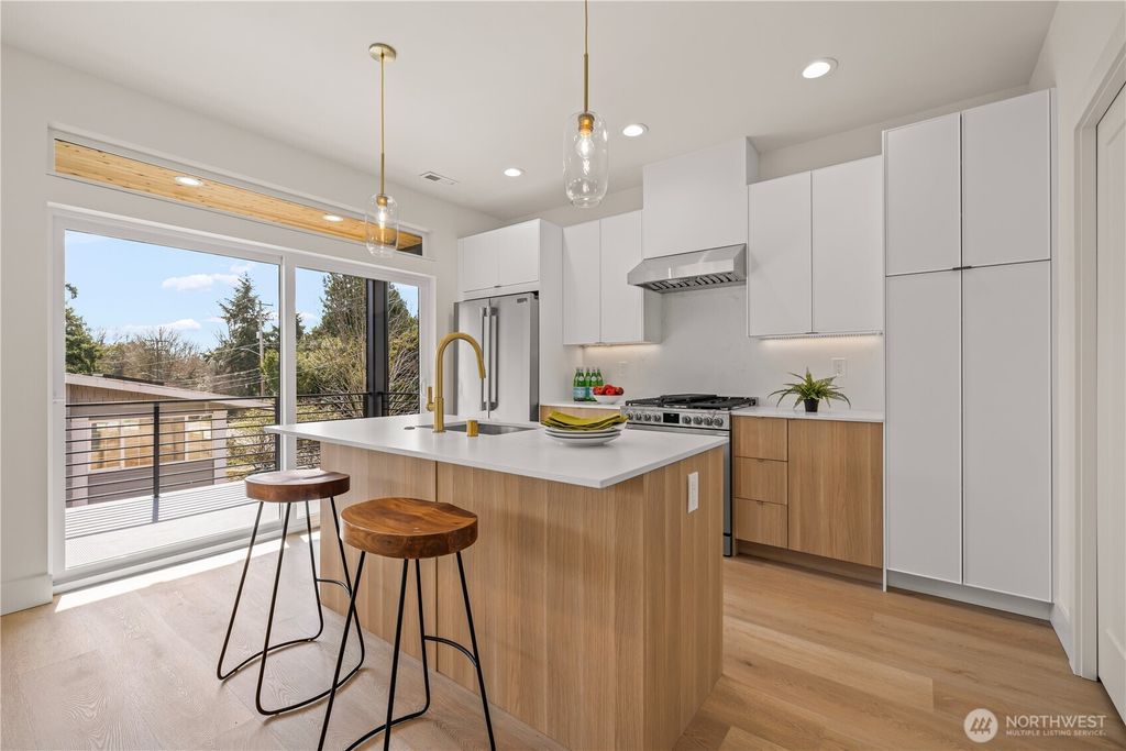 Photo of 6730 21st Avenue SW, Seattle, WA 98106 (MLS # 2455673)