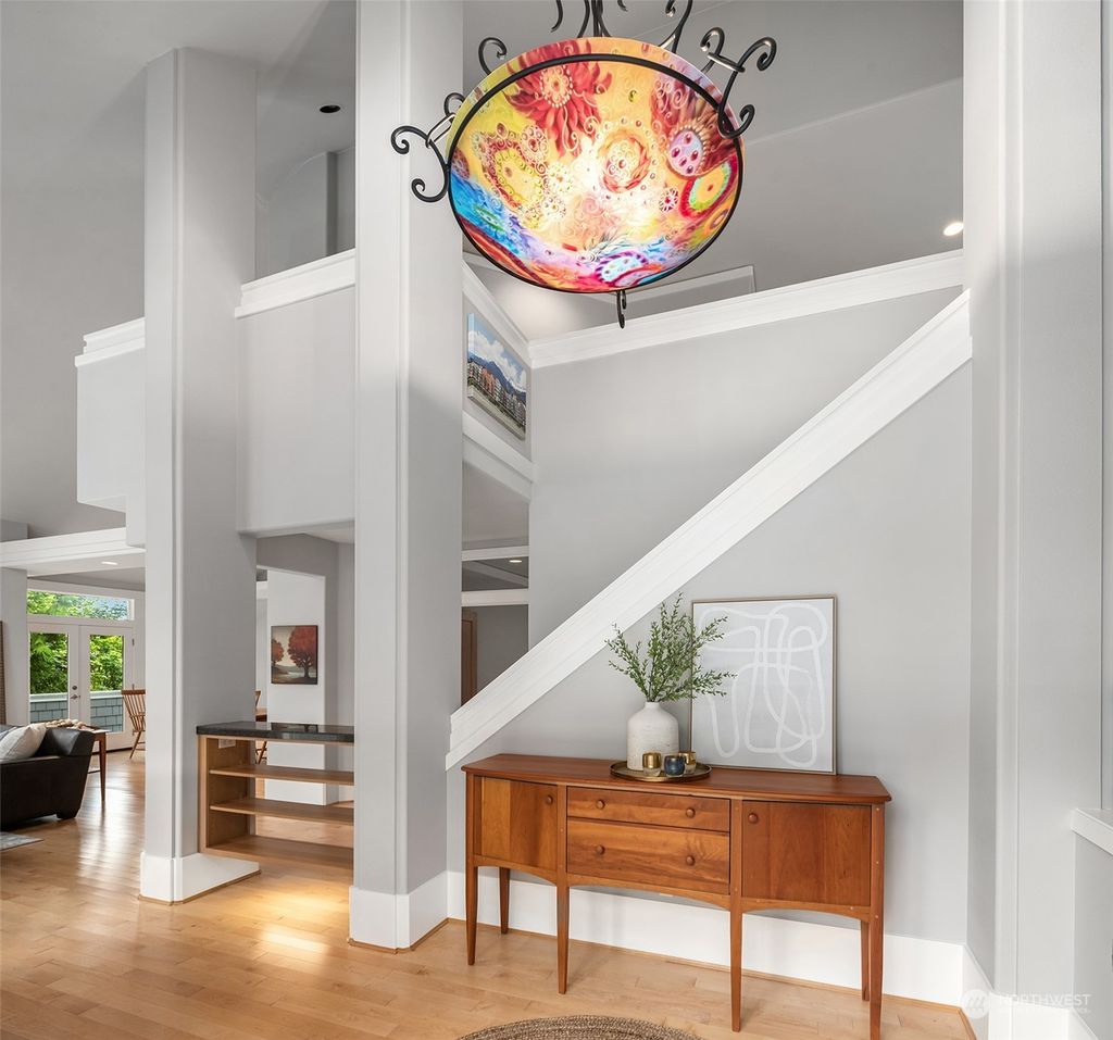 Photo of 18607 NW Cervinia Court, Issaquah, WA 98027 (MLS # 2143731)