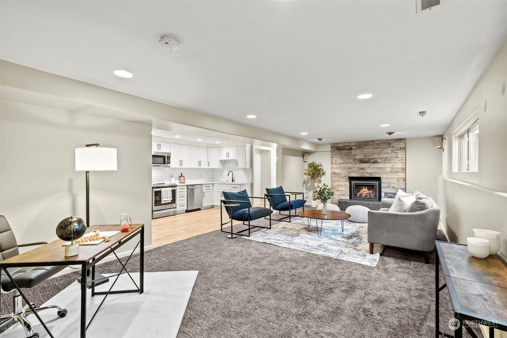 listing image 9360160791291237351