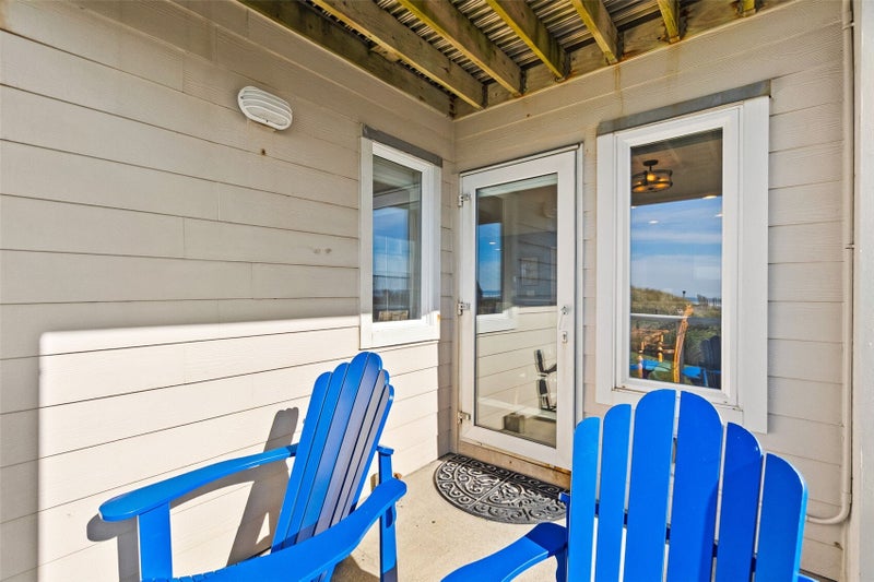 1600 W Ocean Avenue 111