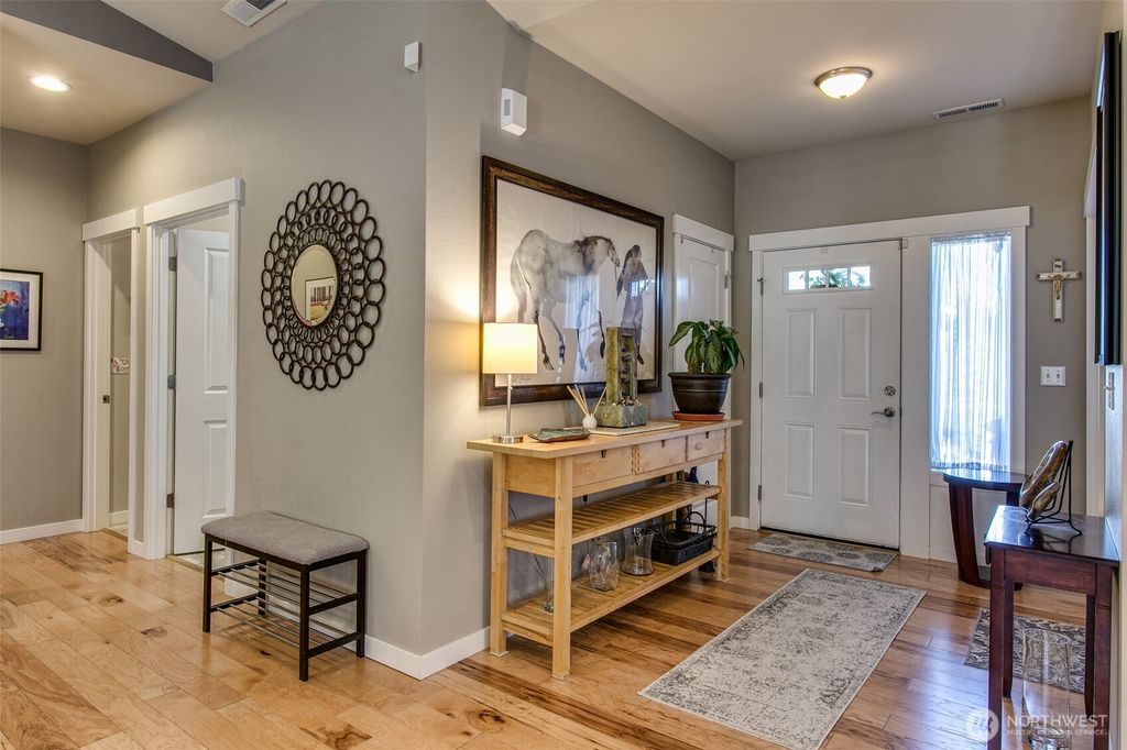 Photo of 4010 McLaughlin Road, Mount Vernon, WA 98273 (MLS # 2528799)