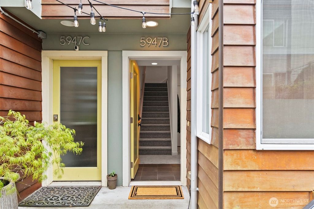 Photo of 5947 California Avenue SW #B, Seattle, WA 98136 (MLS # 2355617)