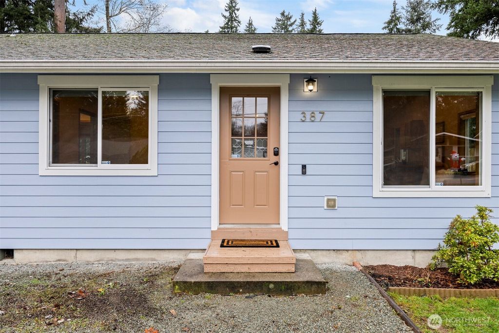 Photo of 387 Echo Lane, Sedro Woolley, WA 98284 (MLS # 2459786)