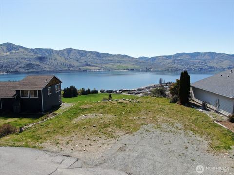 Photo of 120 Orchard View Drive, Chelan, WA 98816 (MLS # 2493428)
