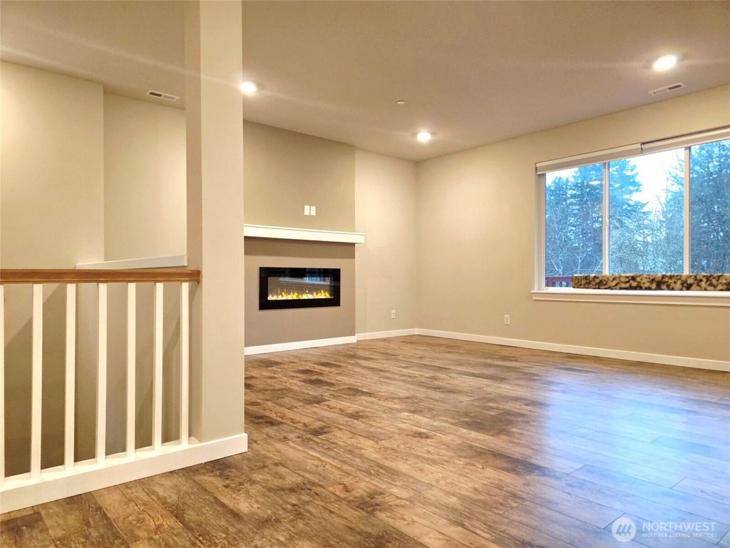 Photo of 7813 E 208th Avenue, Bonney Lake, WA 98391 (MLS # 2459518)