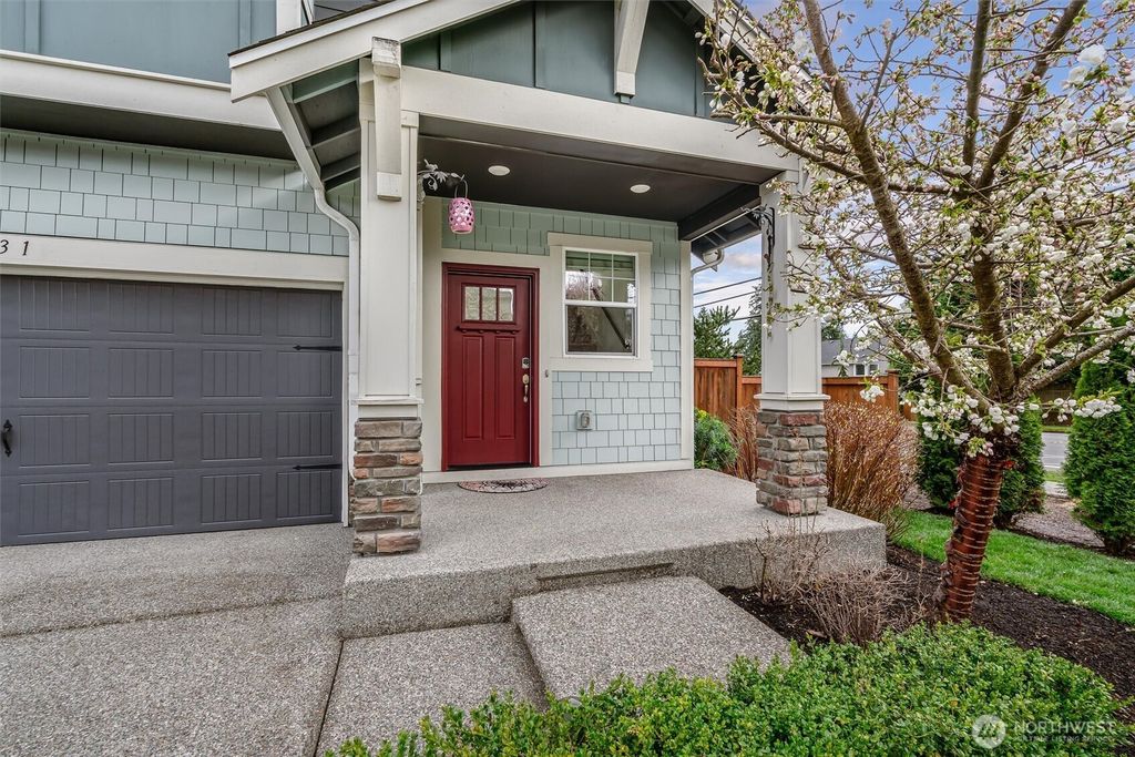 Photo of 17931 32nd Drive SE, Bothell, WA 98012 (MLS # 2354177)