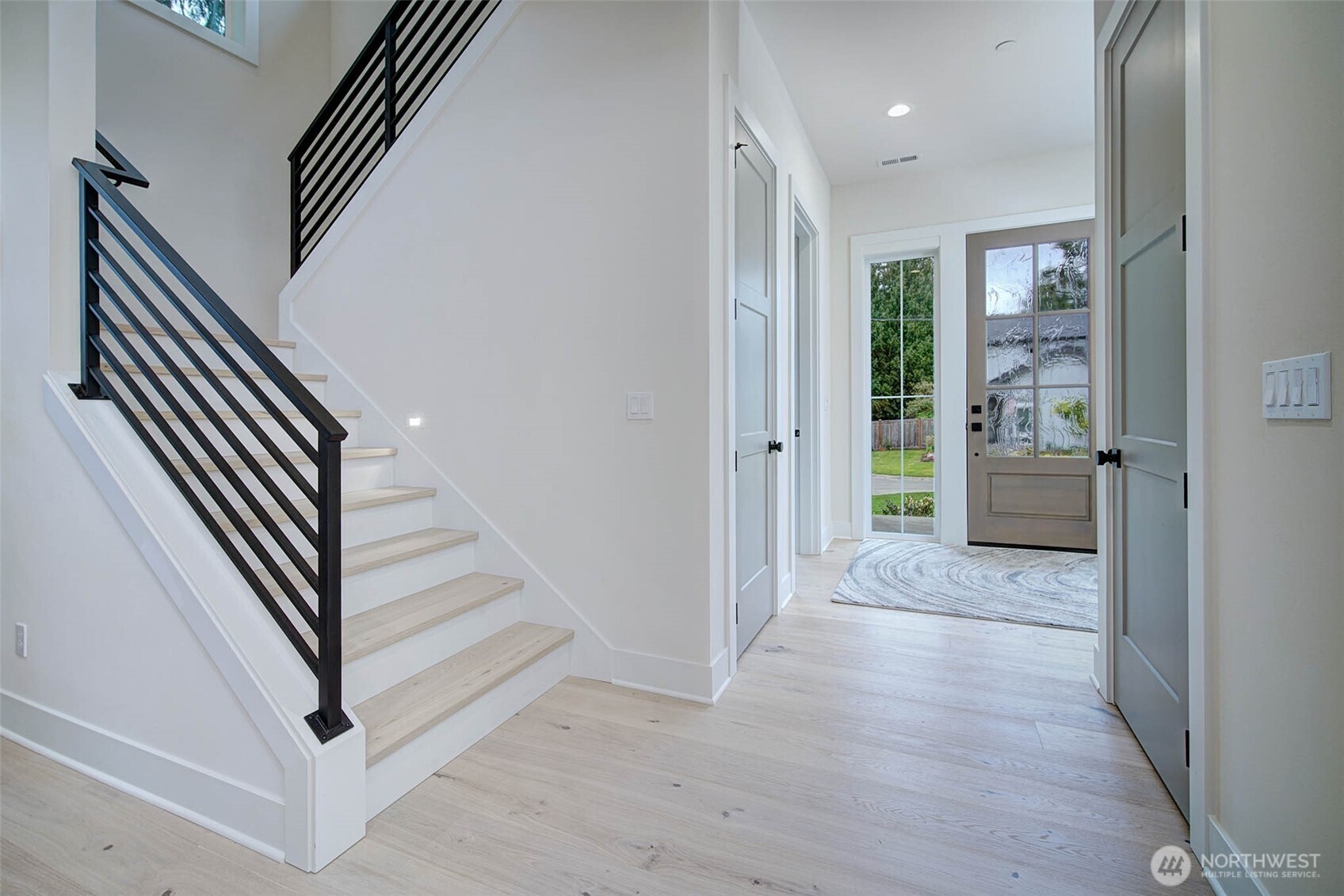 12825 NE 78th Place