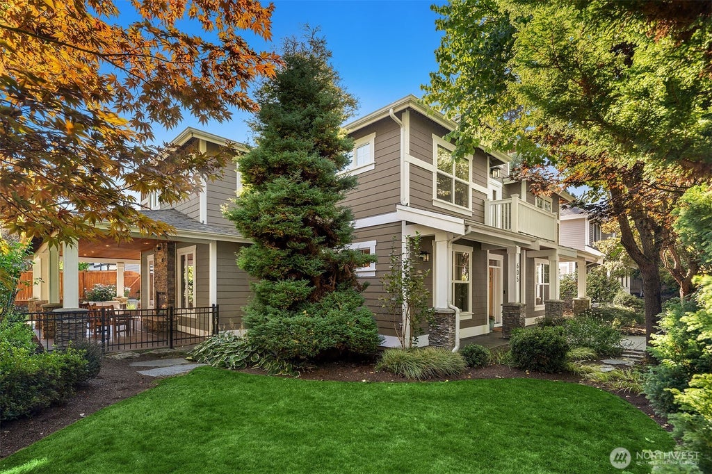 Photo of 605 11th Avenue, Kirkland, WA 98033 (MLS # 2584439)