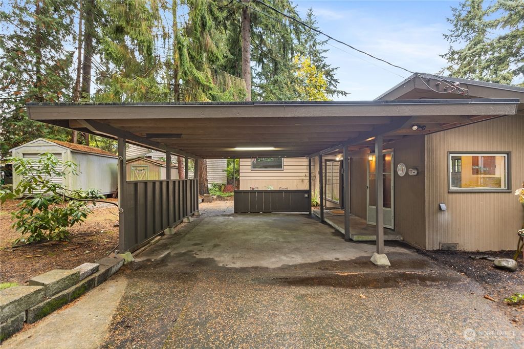 Photo of 20241 8th Avenue NE, Shoreline, WA 98155 (MLS # 2175063)