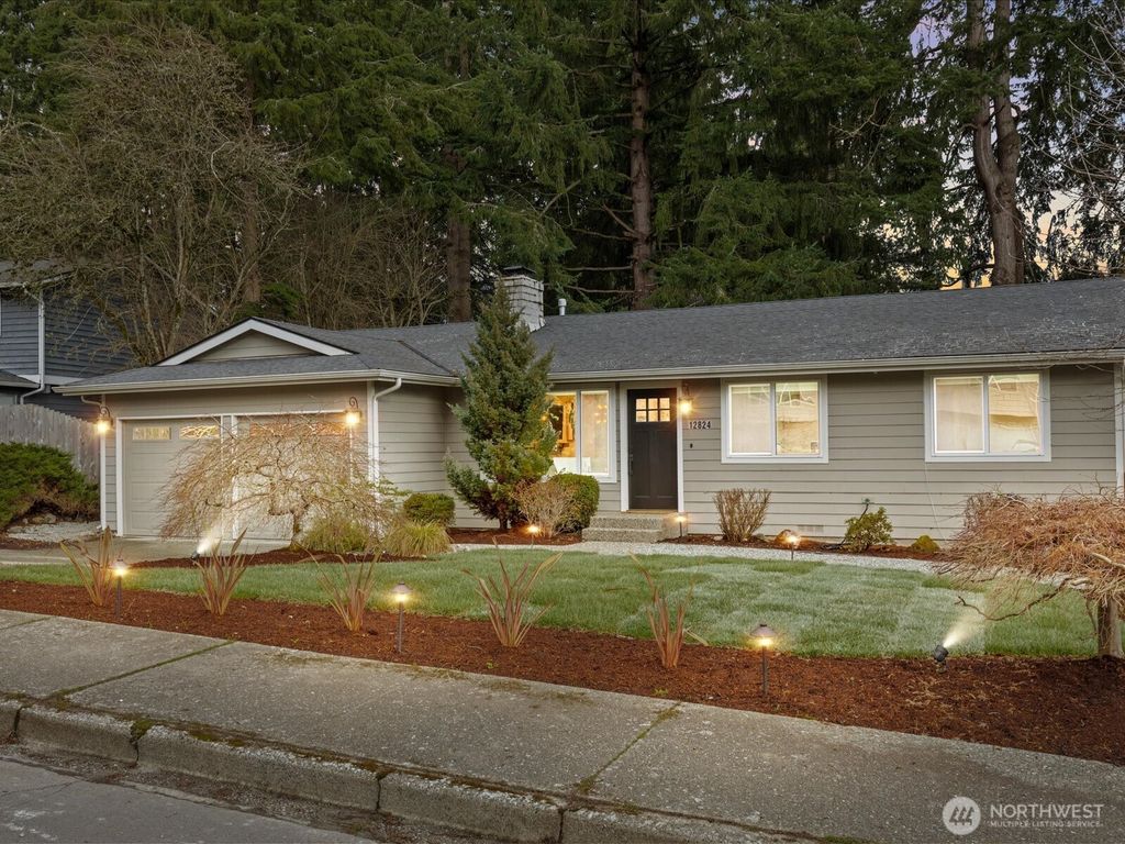 Photo of 12824 97th Place NE, Kirkland, WA 98034 (MLS # 2476500)