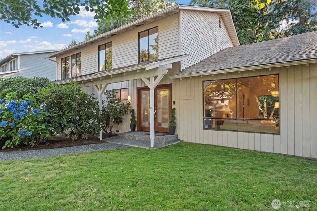 Photo of 4409 155th Avenue SE, Bellevue, WA 98006 (MLS # 2417098)