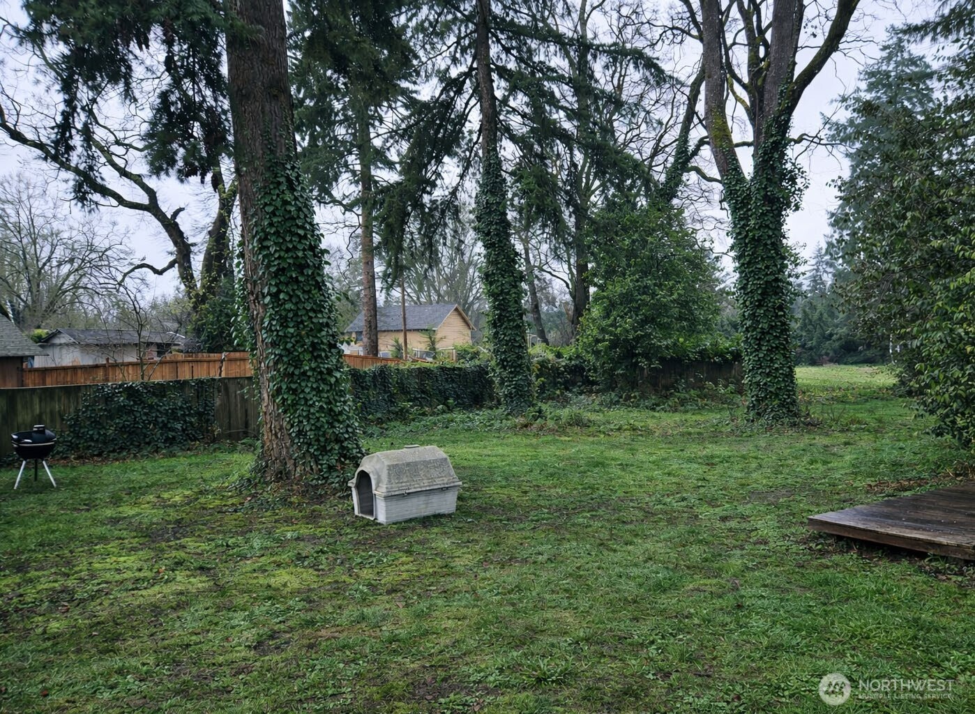 8309 Maple Street SW