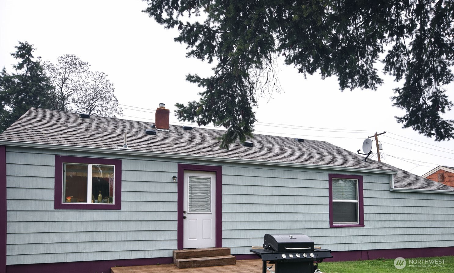 8309 Maple Street SW