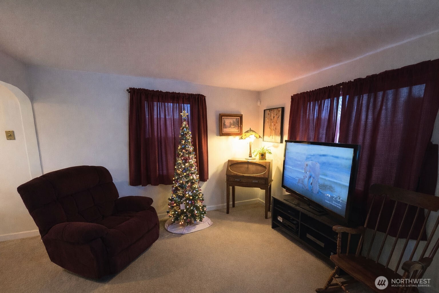 8309 Maple Street SW