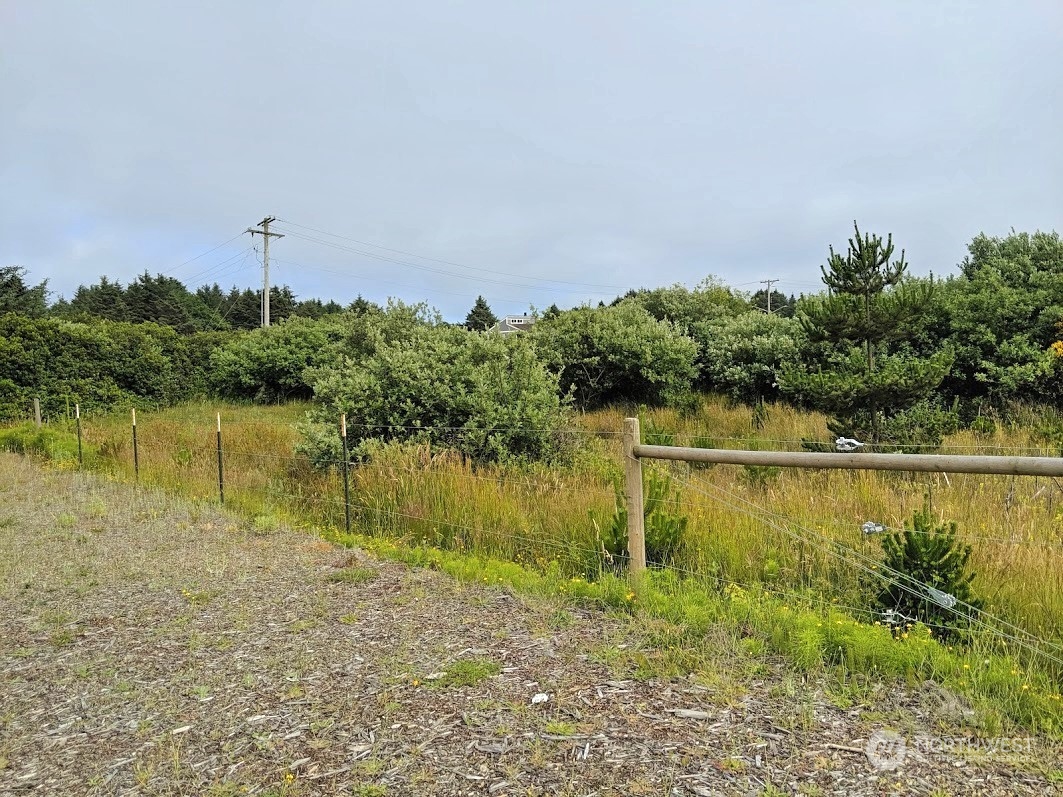 863 Ocean Shores Boulevard NW
