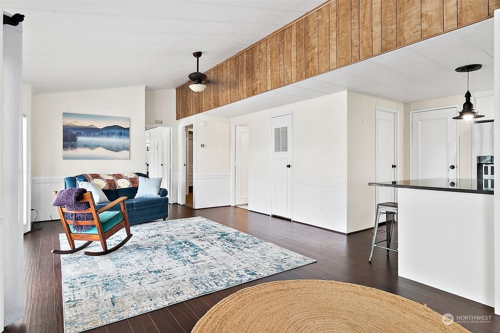 Photo of 11436 SE 208th #186, Kent, WA 98031 (MLS # 2223253)